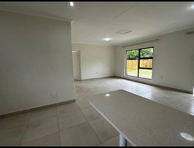 2 BEDROOM PROPERTY TO RENT IN WINGATE PARK